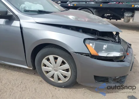 2013 Volkswagen Passat 2.5L S from USA, damaged, VIN 1VWAP7A35DC013006